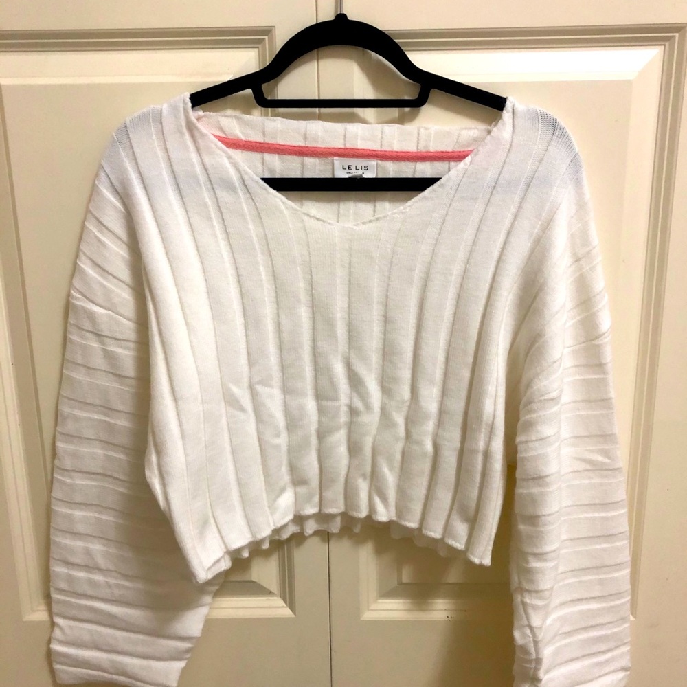 Leli’s Cream Crop Top Sweater